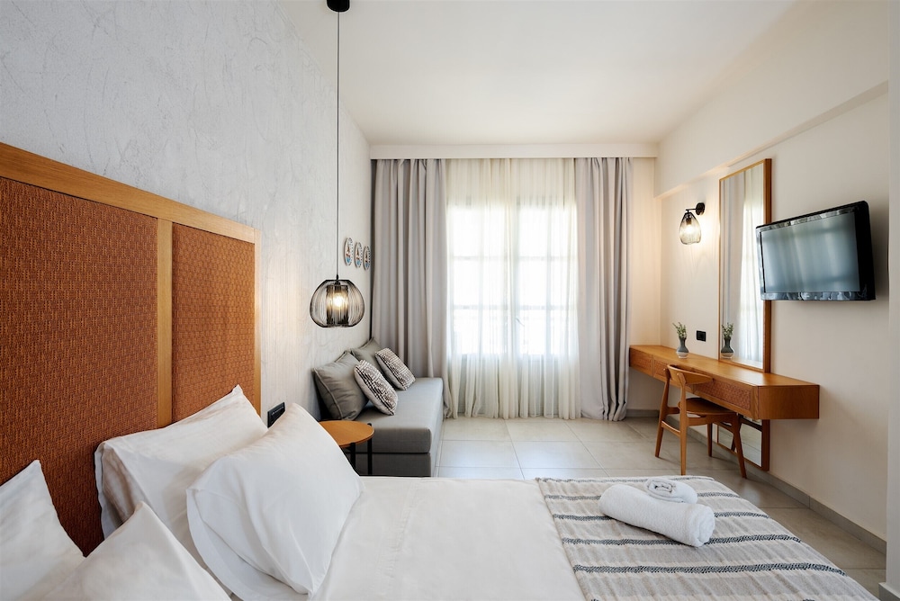 Pedi Beach Hotel 22/59