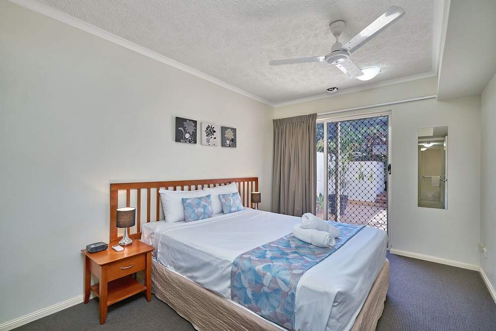 NORTH COVE WATERFRONT SUITES 14/58