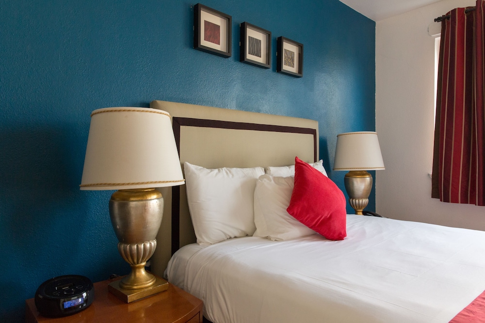 Alpine Inn And Suites 13/42