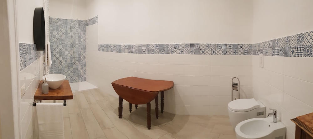 B&B Supportico Lopez 37/39