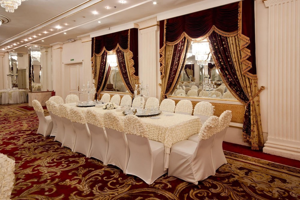 فندق الدار البيضاء رويال(Royal Casablanca Hotel Jeddah) 12/26