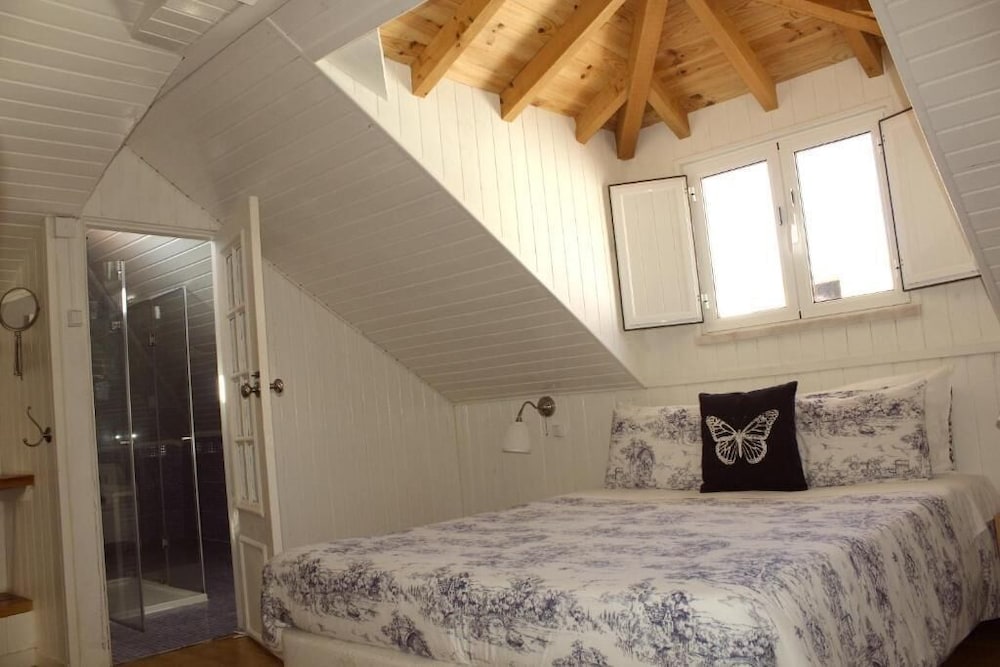 Vinnus Guesthouse 11/66