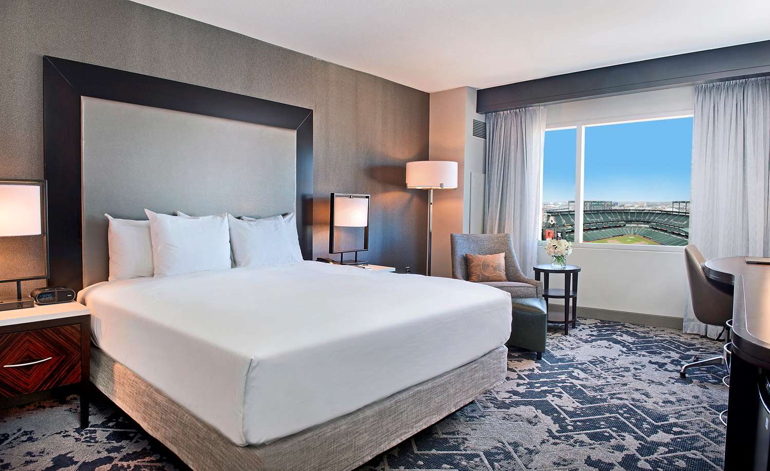 Room, King Bed, Ballpark View
