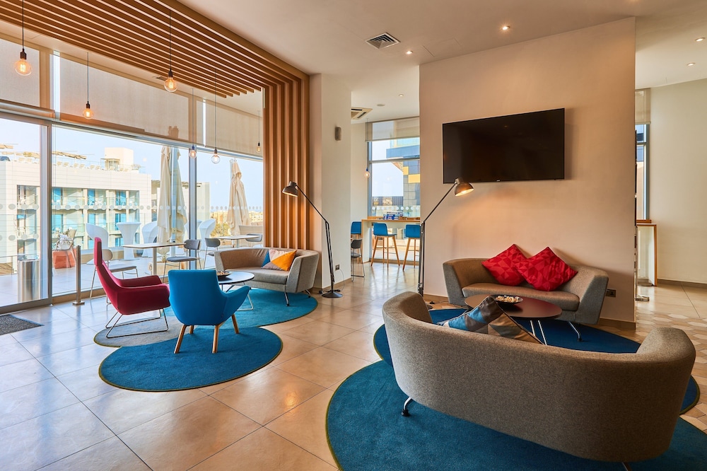 HOLIDAY INN EXPRESS MALTA 49/68