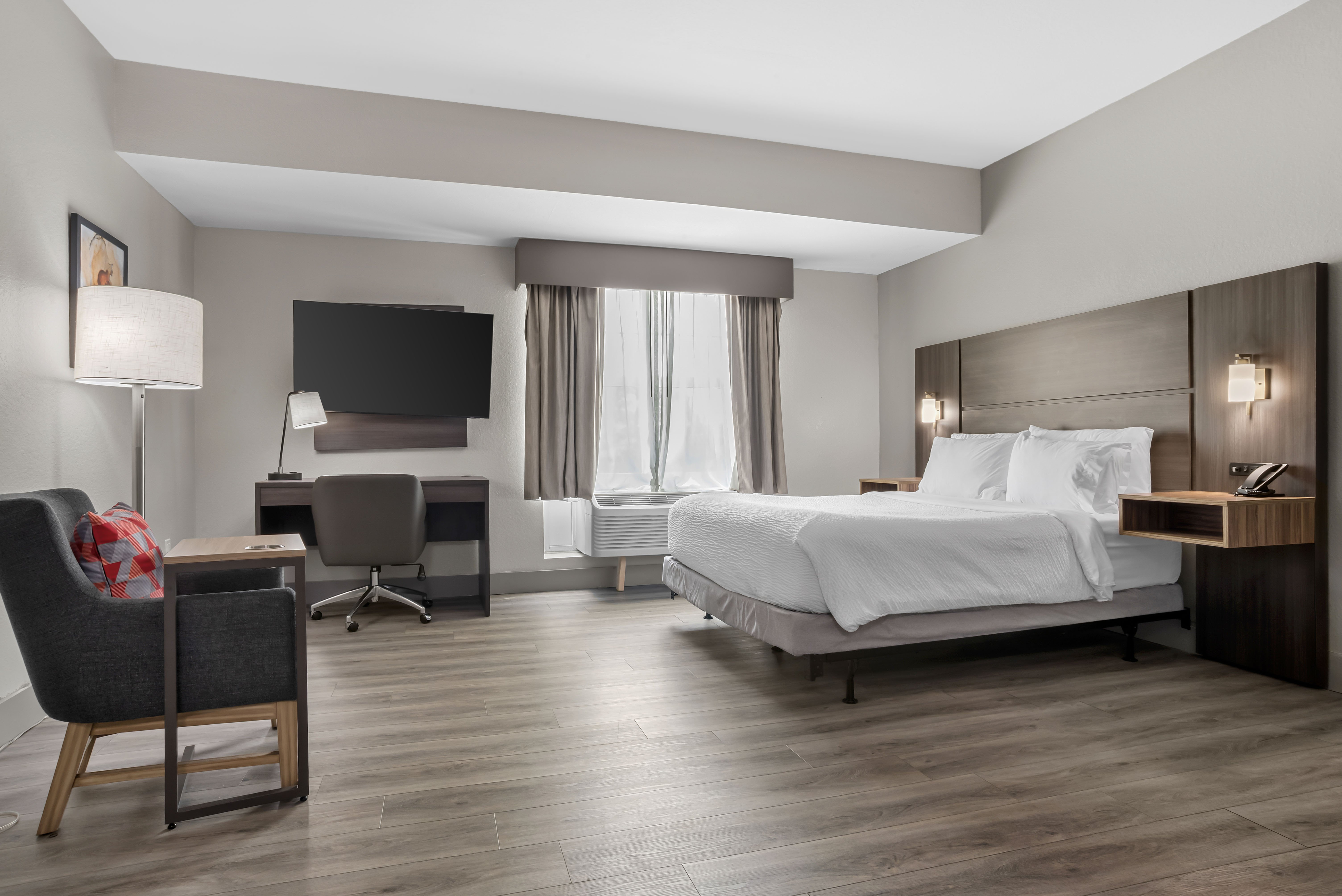 Hawthorn Suites By Wyndham Panama City Beach Fl 19/50
