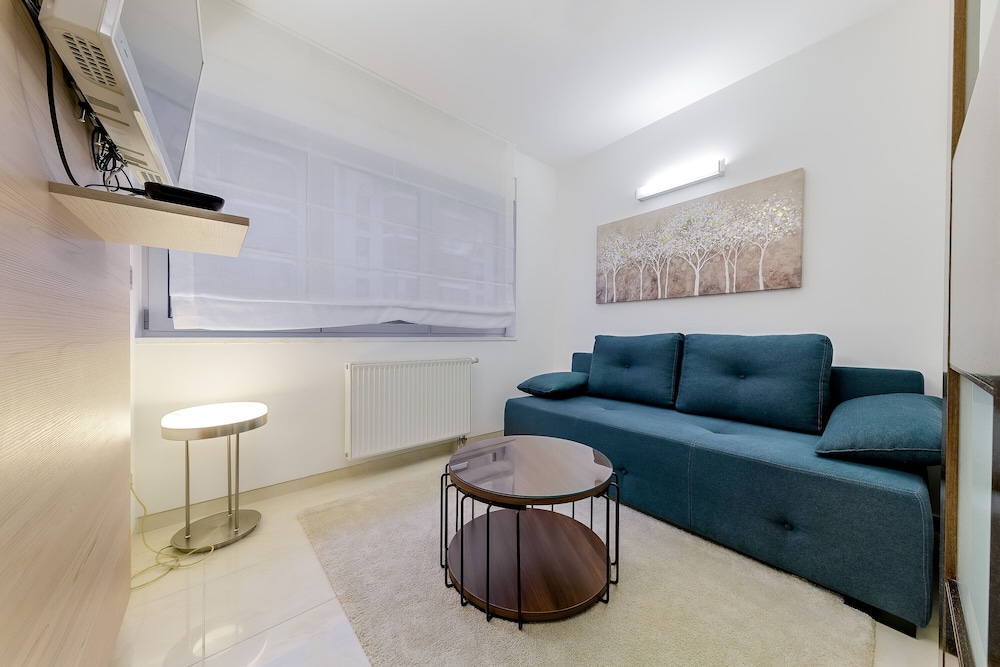Meridien Luxury Apartments 31/50