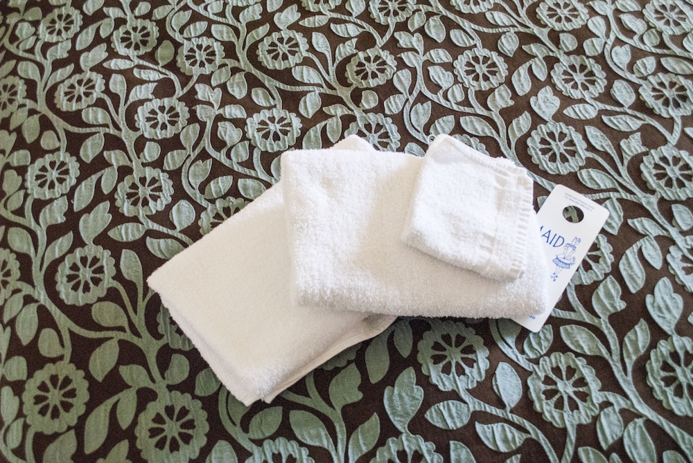 Boardwalk Hotel Charlee Beach House Rentals 18/50
