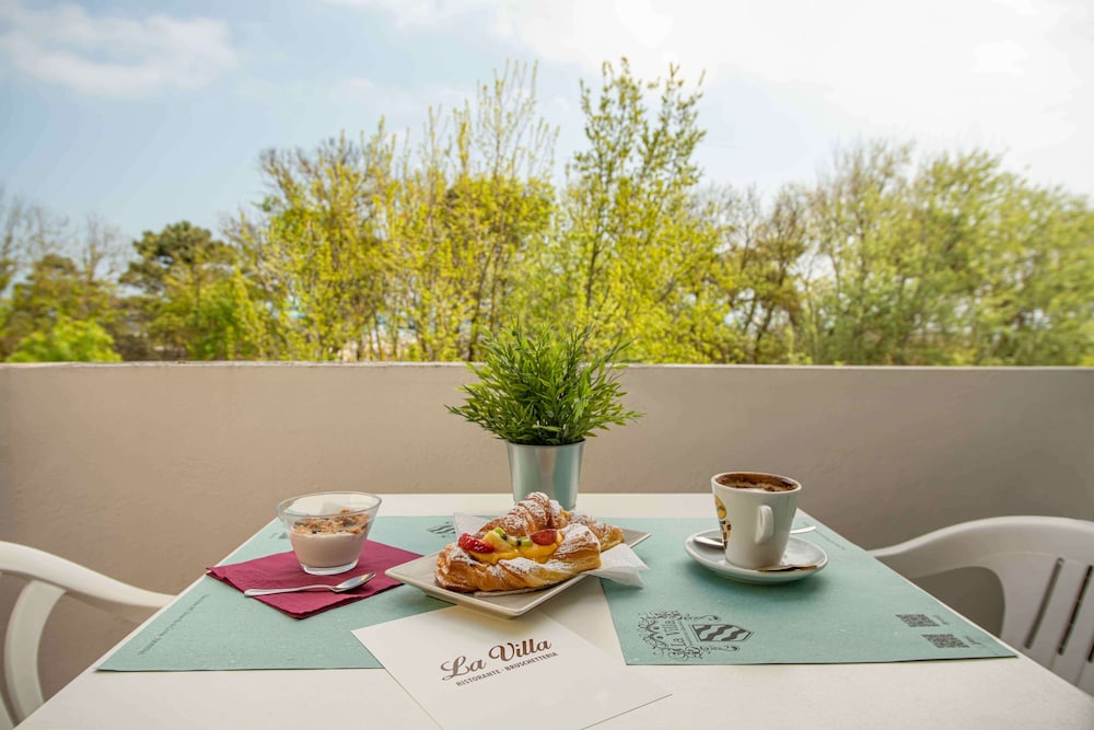 Hotel La Villa 31/49