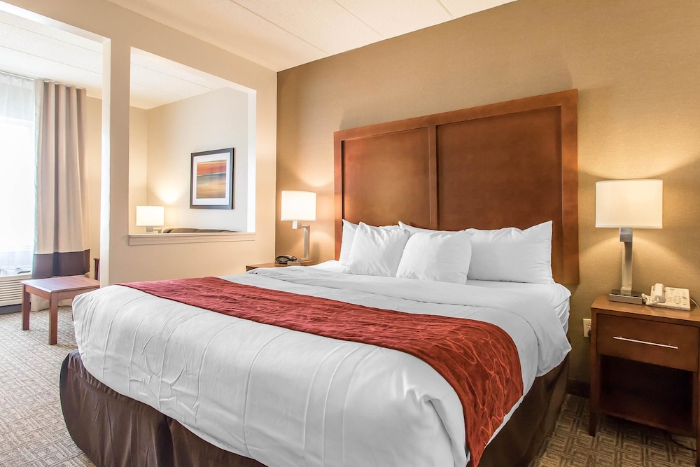 Comfort Suites Richmond, KY 11/43