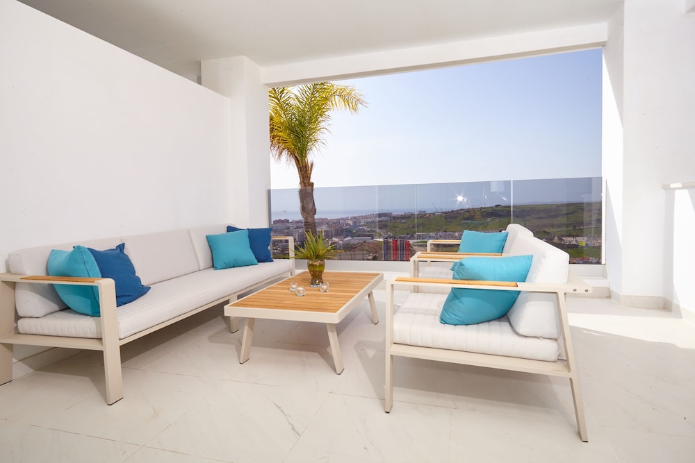 ESTEPONA HOLIDAY HILLS 29/50