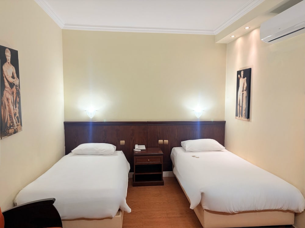 ROOM, TWIN BEDS, ACCESSIBLE