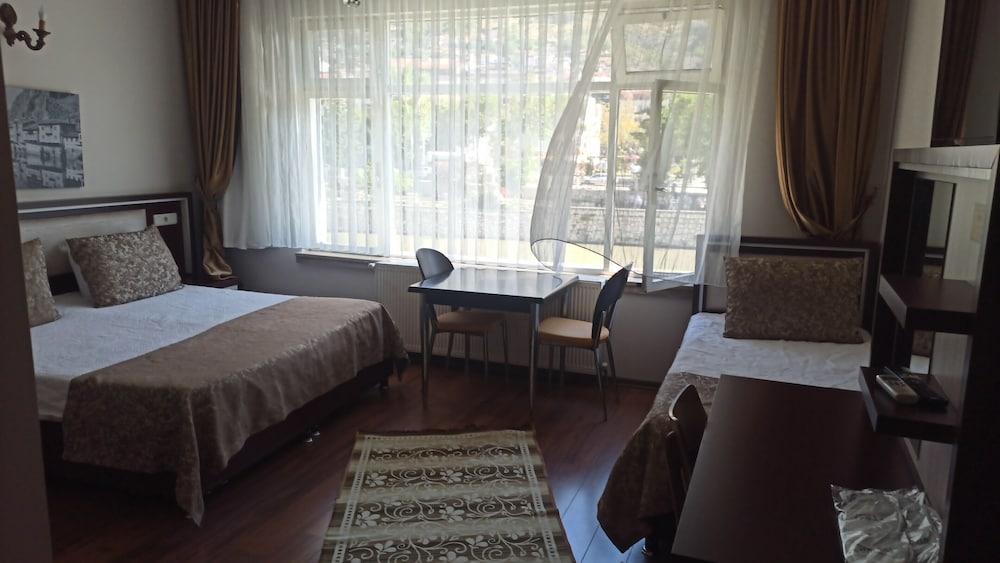Hasirci Konaklari 24/32