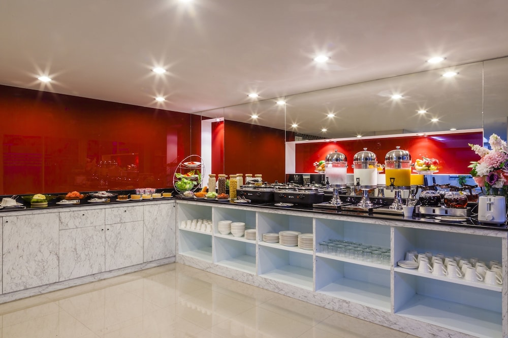Solo Express Sukhumvit 81 5/57