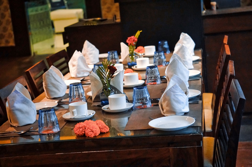 Hotel Clarks Collection Vadodara 39/50