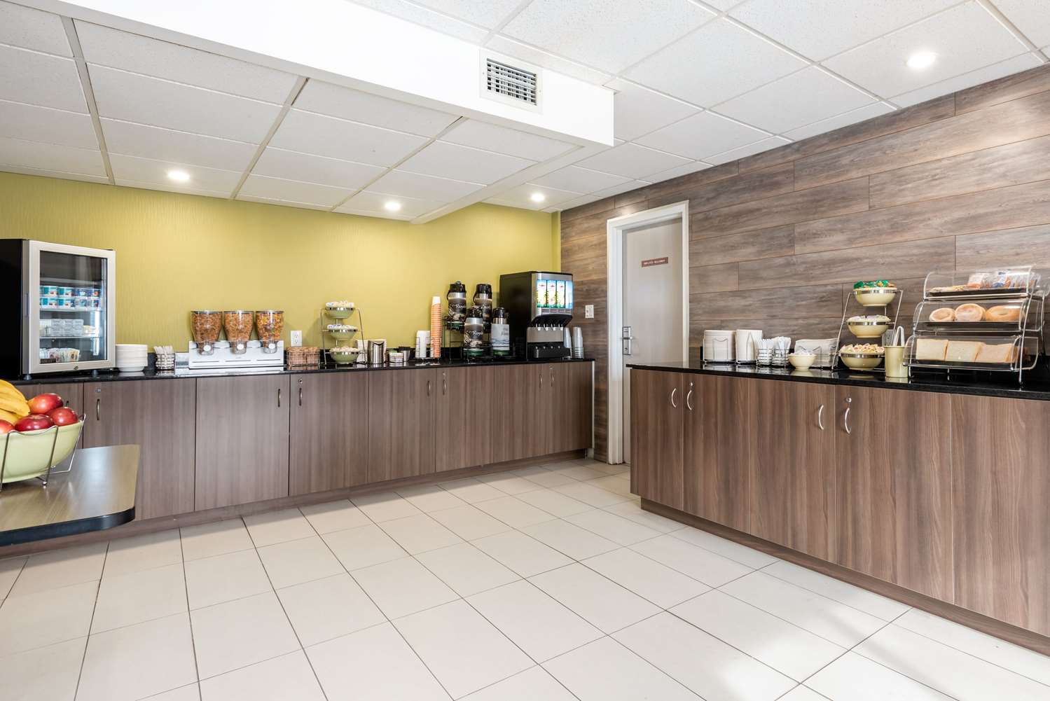 Quality Suites Quebec 5/35