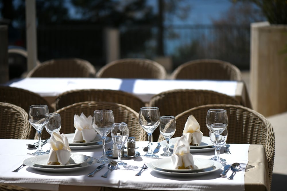 Aparthotel Milenij 27/40