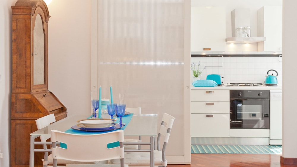 Rental In Rome Pateras Flower 24/24