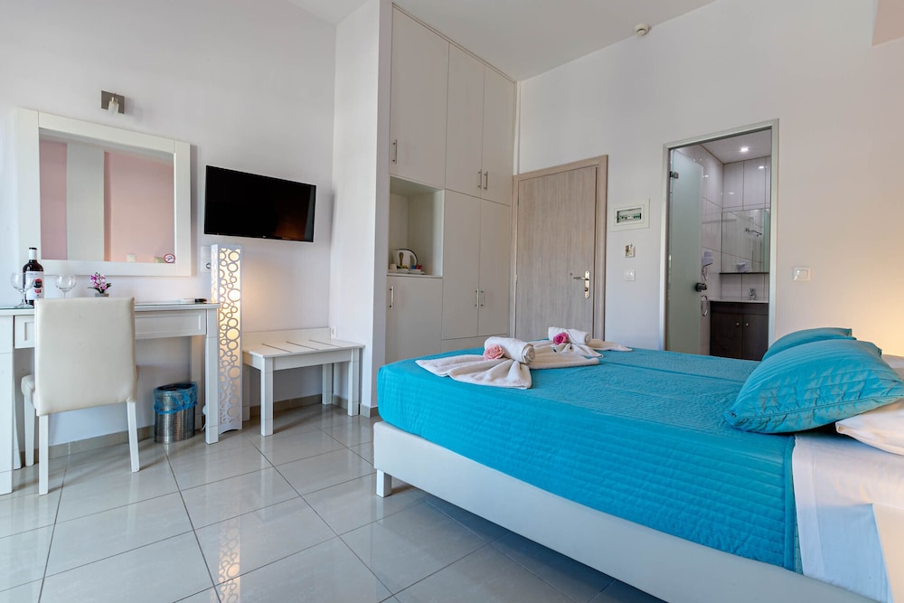 Palotel Design Gouvia 28/74