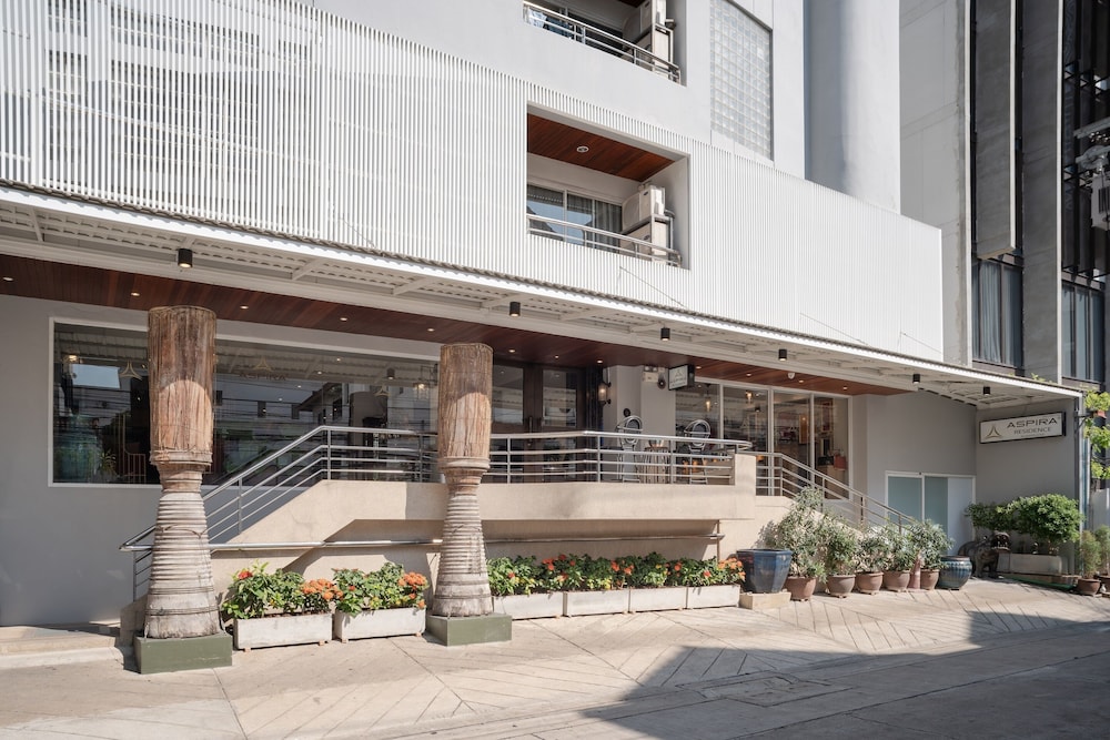 Aspira Residence Ruamrudee in BANGKOK