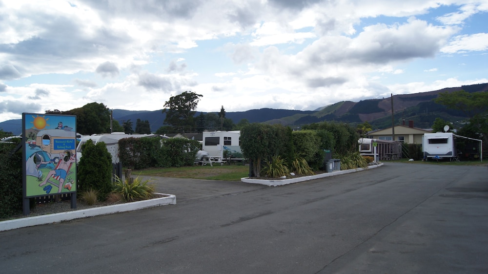 Richmond Motel And Holiday Park 77/81