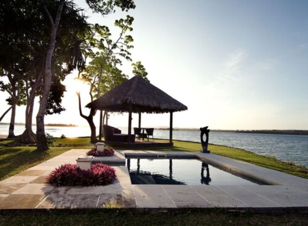 ERATAP BEACH RESORT 42/50