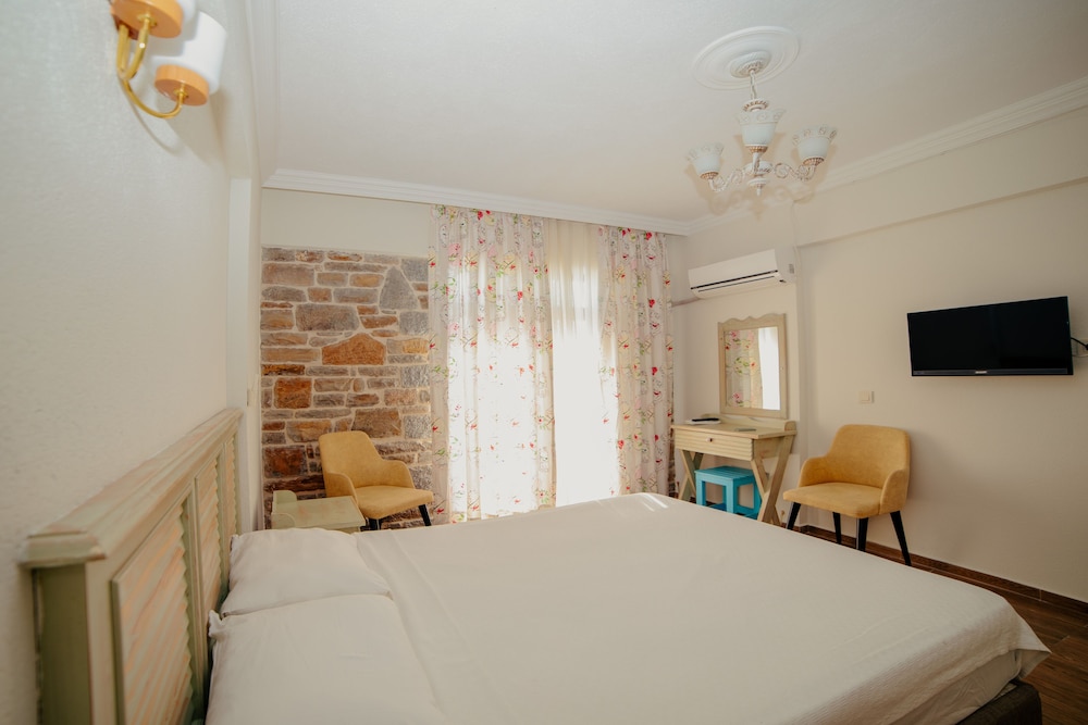 Gokceada Yakamoz Motel 21/50