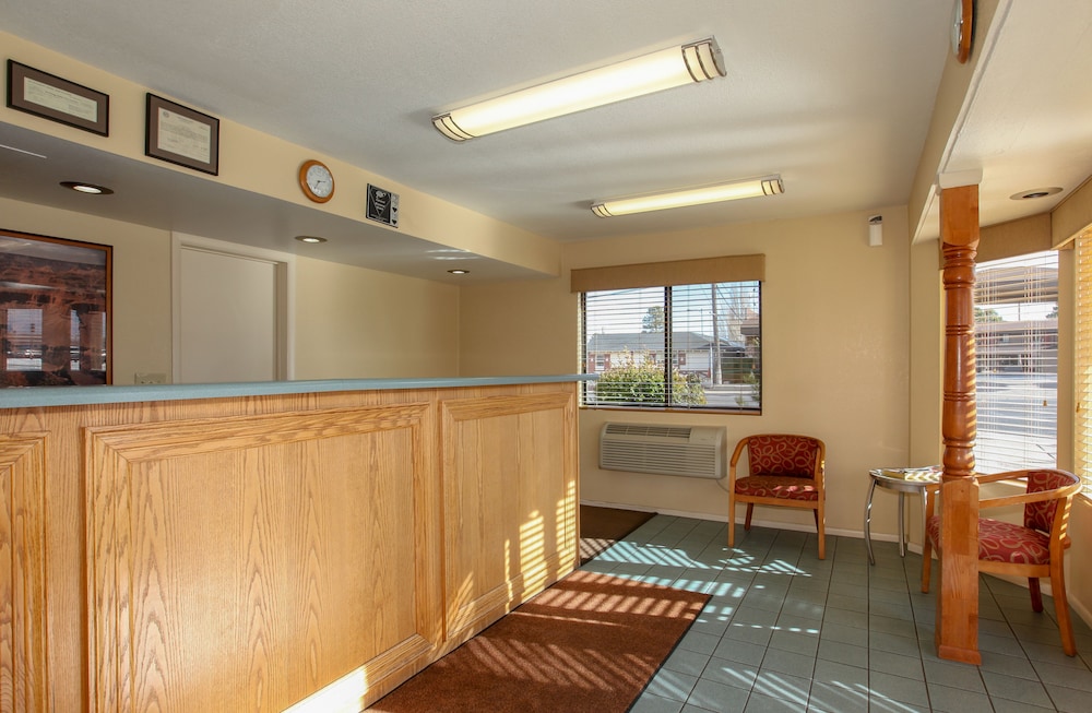 Budget Inn Flagstaff 11/38
