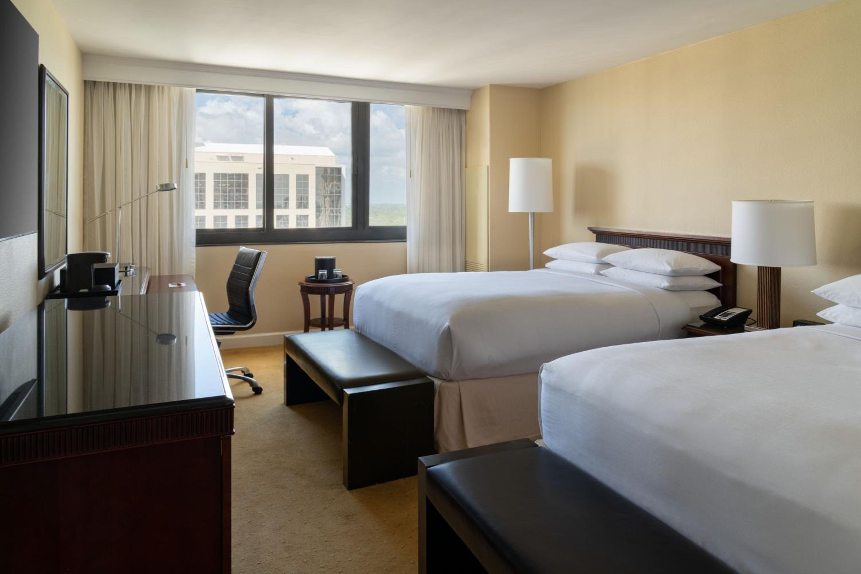 Guest Room, 2 Double Beds, Concierge Level