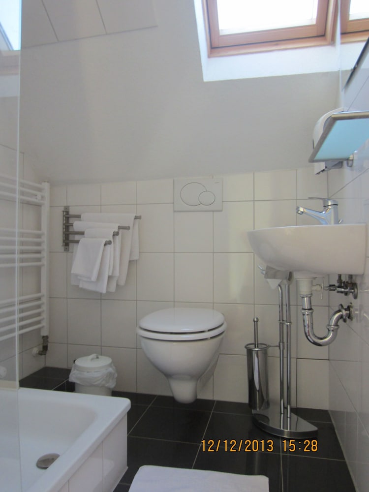 Hotel Haus Rheinblick 18/20