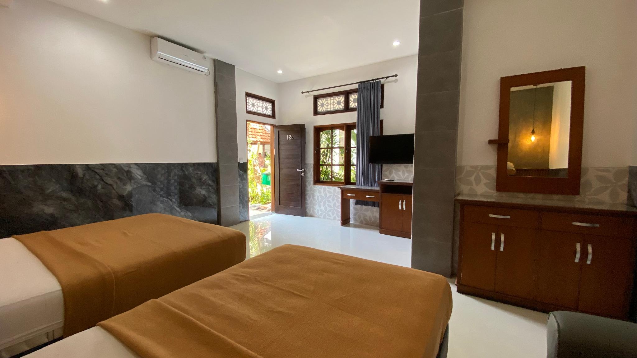 Garden, Deluxe, Triple, 1 Double and 1 Single Bed