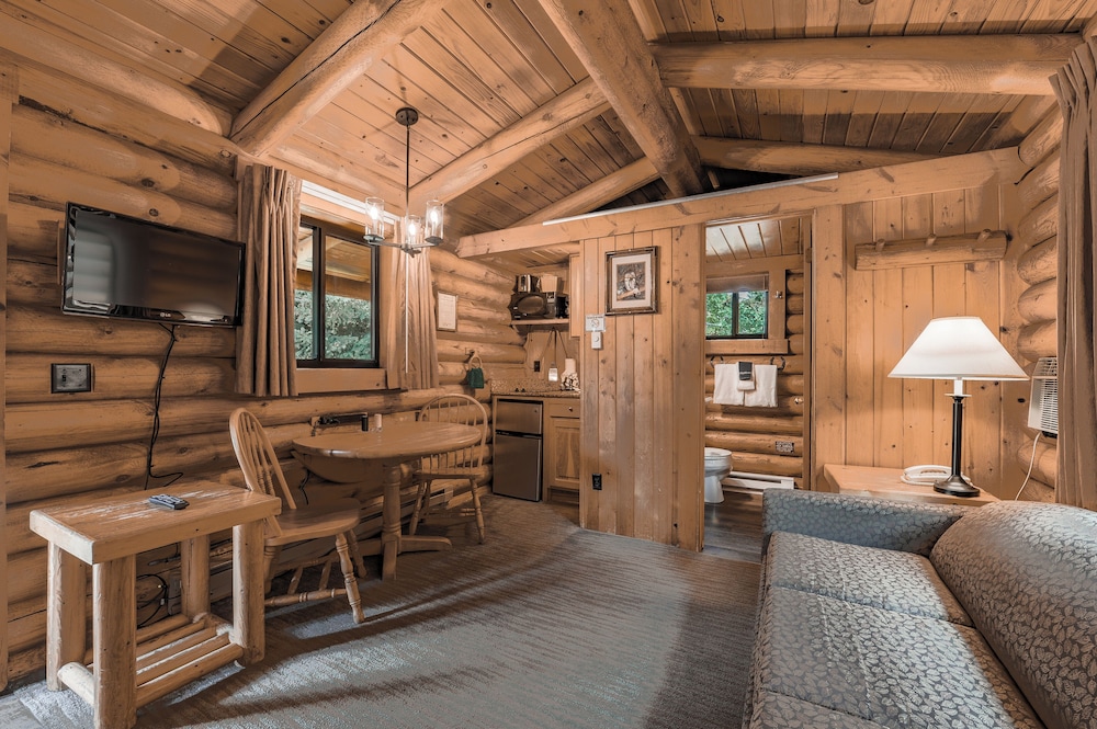 Cowboy Village Resort 51/69