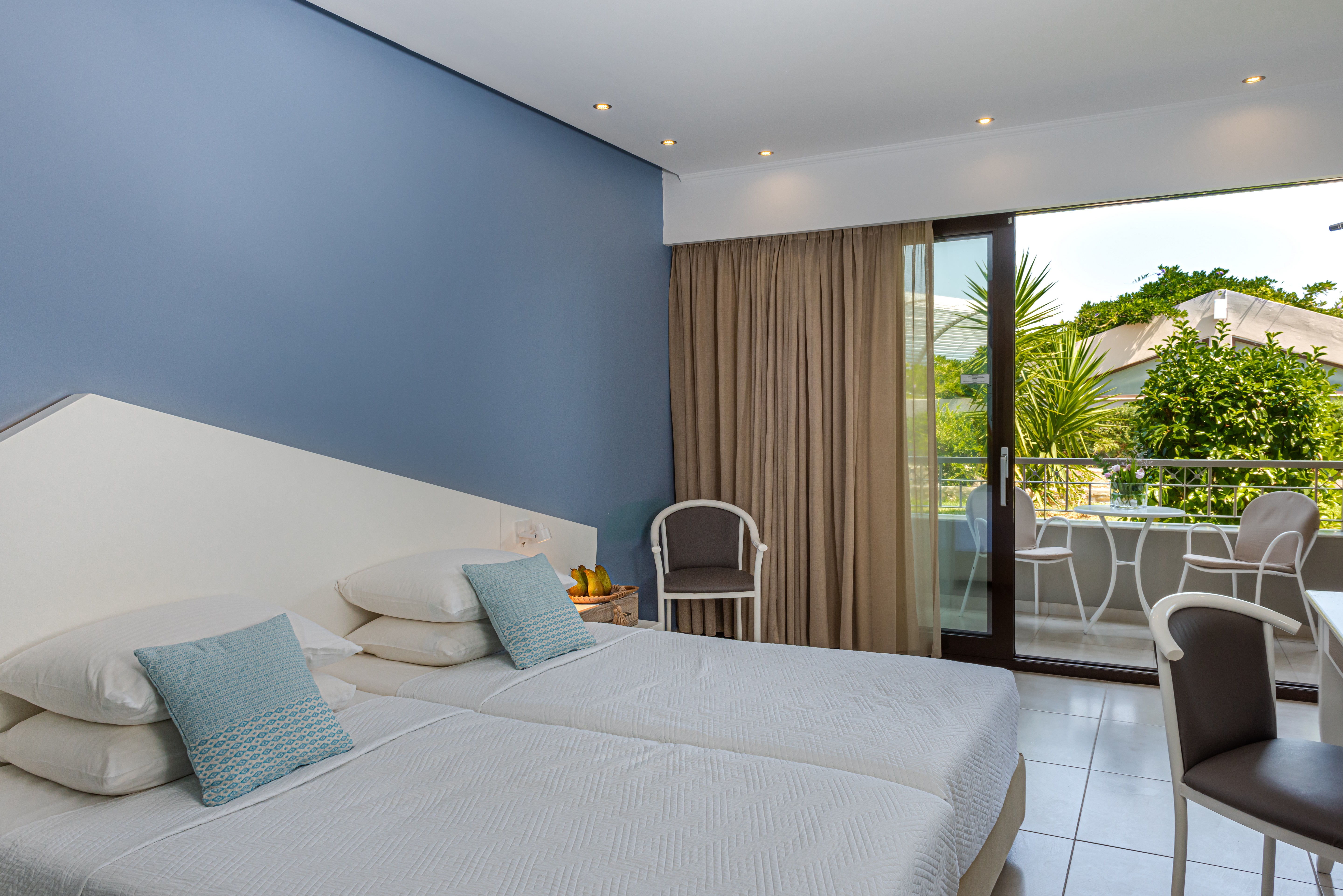 Classic, Double Bed, Garden or Inland View
