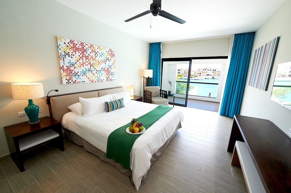 TRS Cap Cana Waterfront & Marina Hotel Adults Only All Inclusive Hotel 4/50