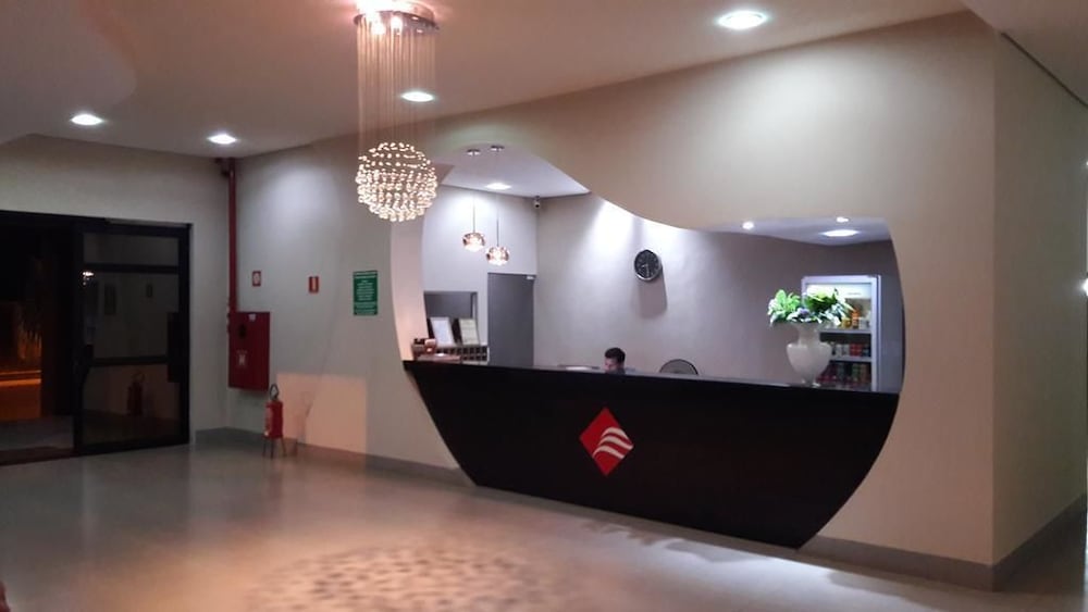 Emmis Park Hotel 15/47