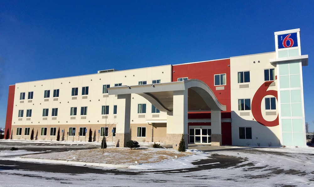 Motel6 Mankato, MN 6/60