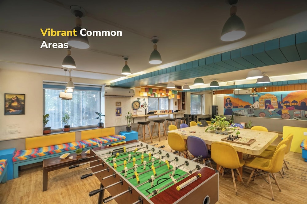 Stops Hostels- New Delhi 42/47