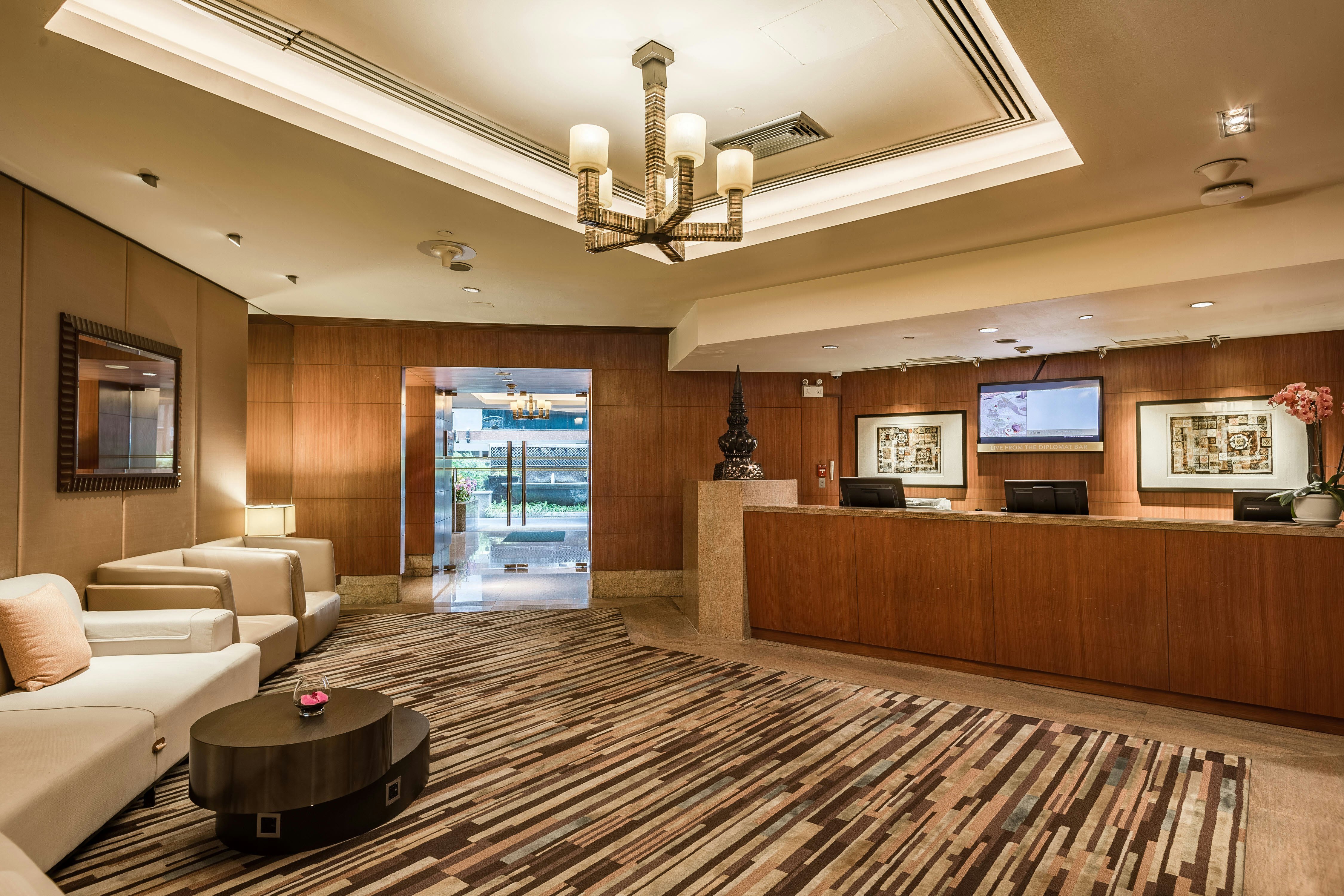 CONRAD BANGKOK RESIDENCES 9/59