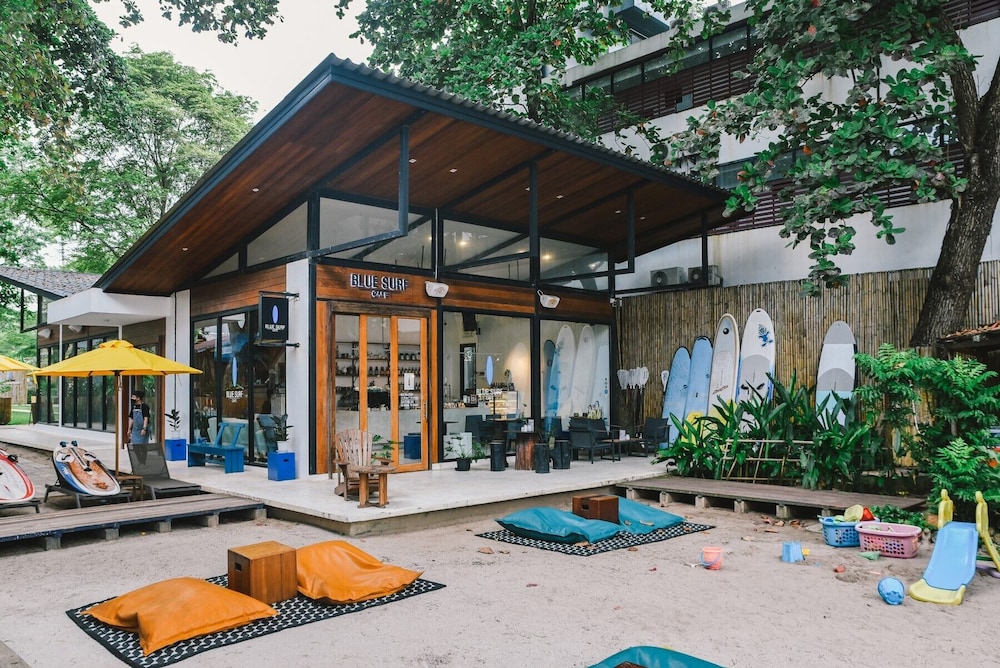 Sichon Cabana Beach Resort 63/80