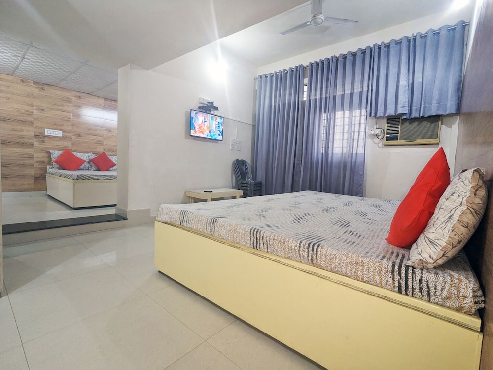 Abode Homestay 15/30