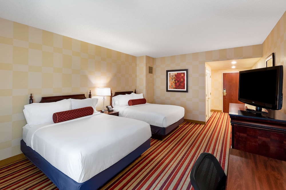 Wyndham Grand Oklahoma City Downtown 17/68