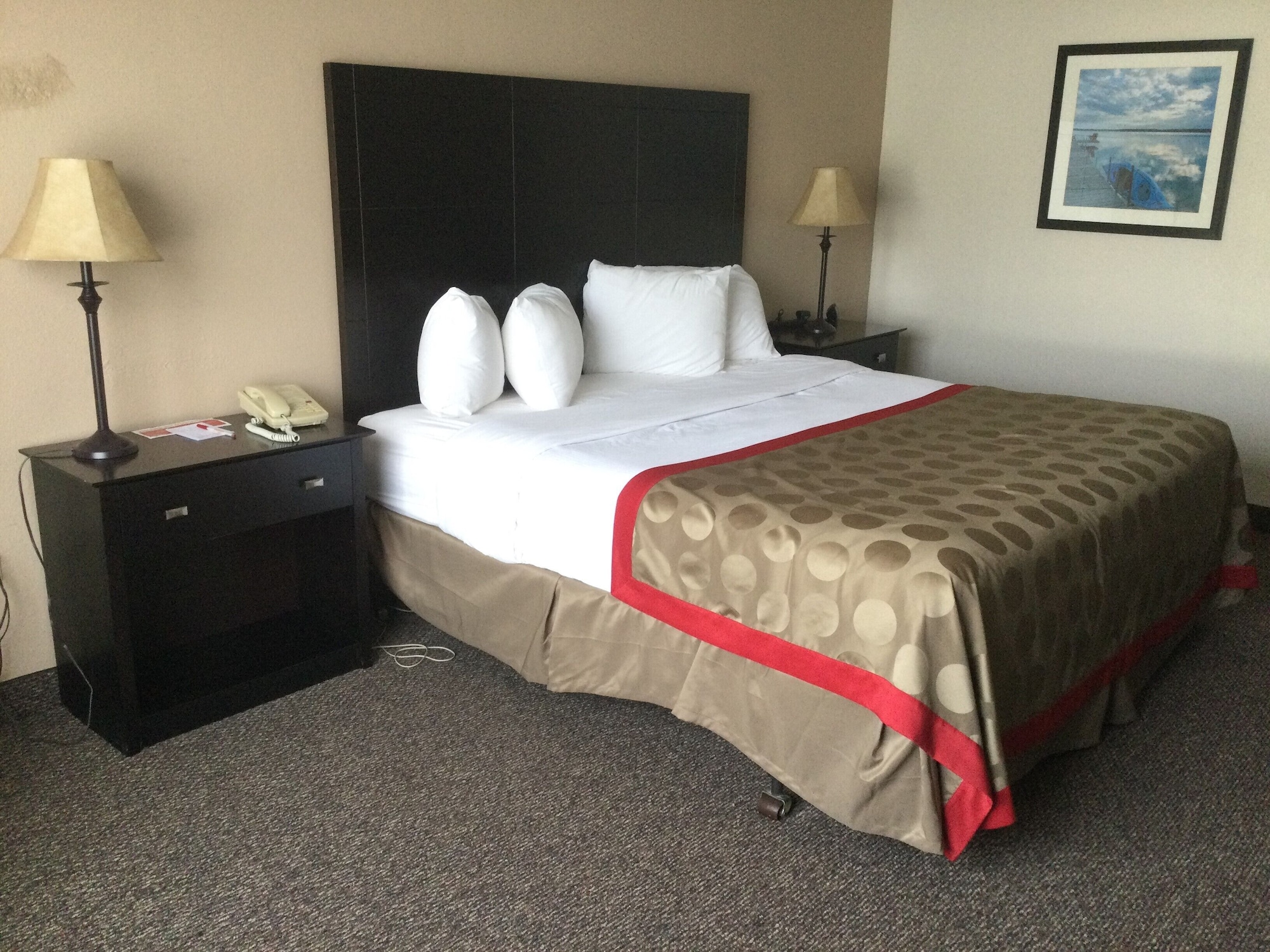 غرفة خارجية بسرير كوين بإطلالة لذوي الإعاقة، Quality Inn & Suites Grayling, MI 4/7