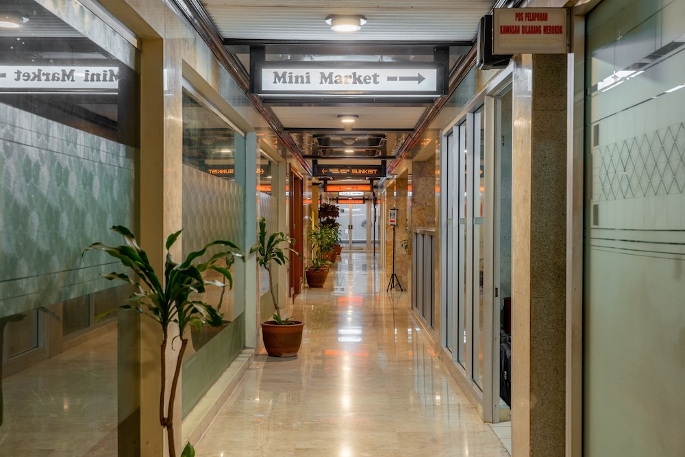 Hotel Marcopolo Jakarta 6/83