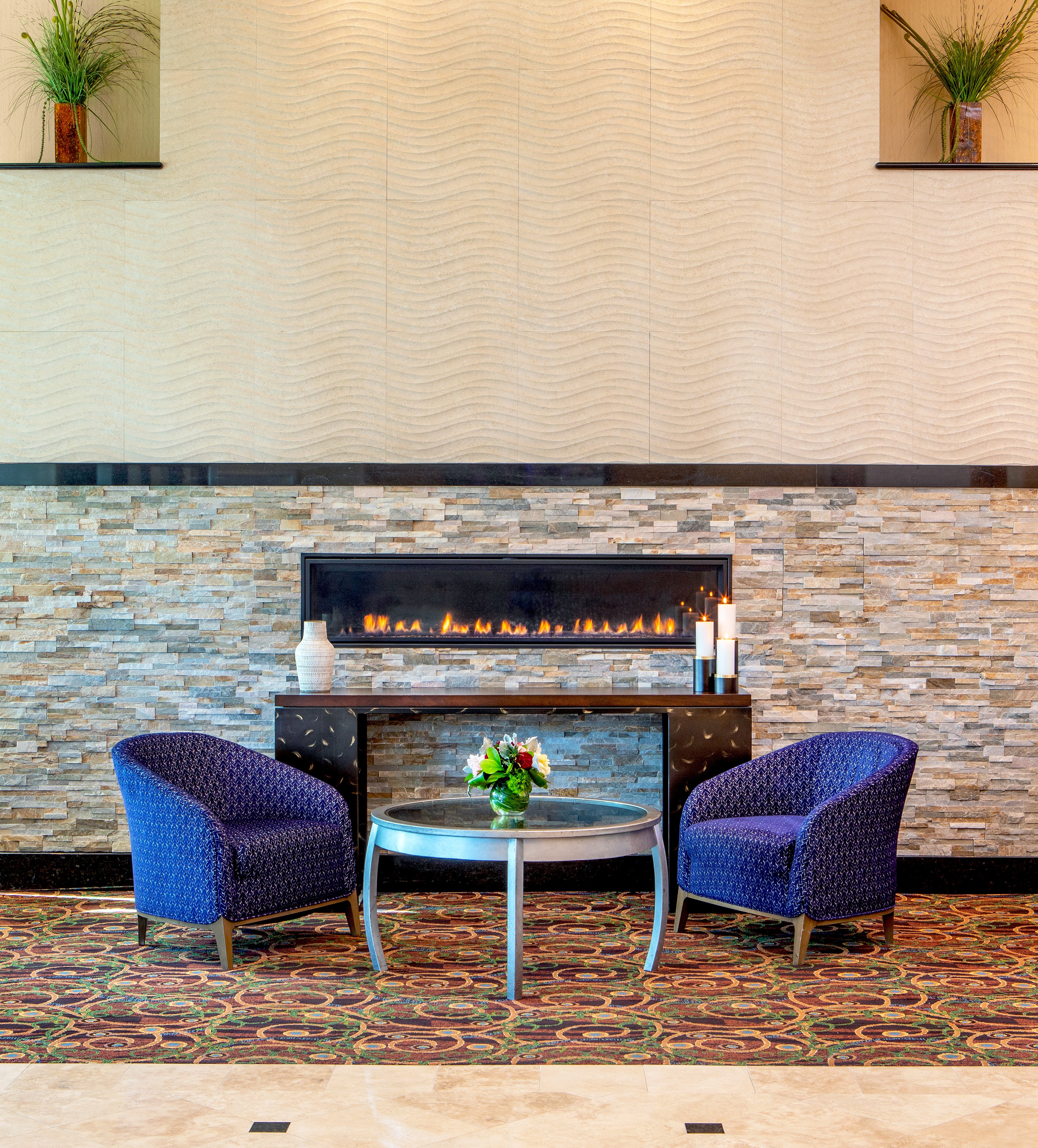 CROWNE PLAZA BOSTON - WOBURN 75/80