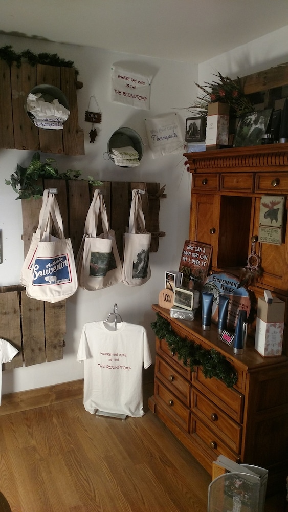 Roundtop Mountain Motel 21/33