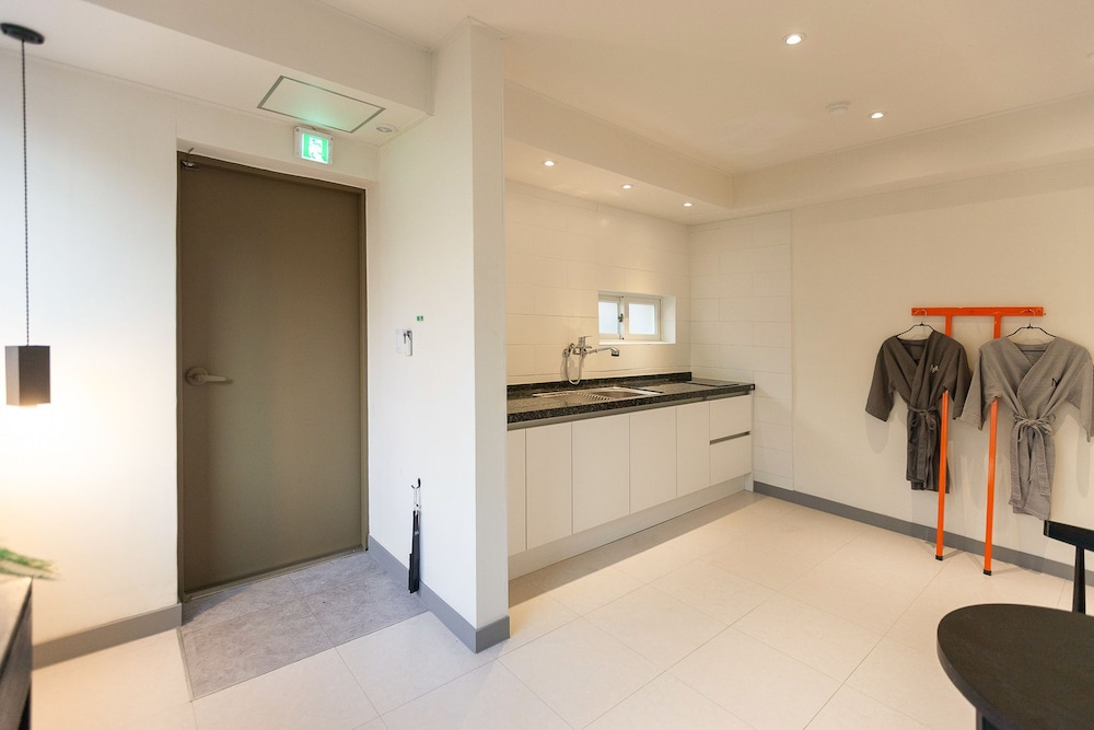Busan Haeundae Hotel A 34/45