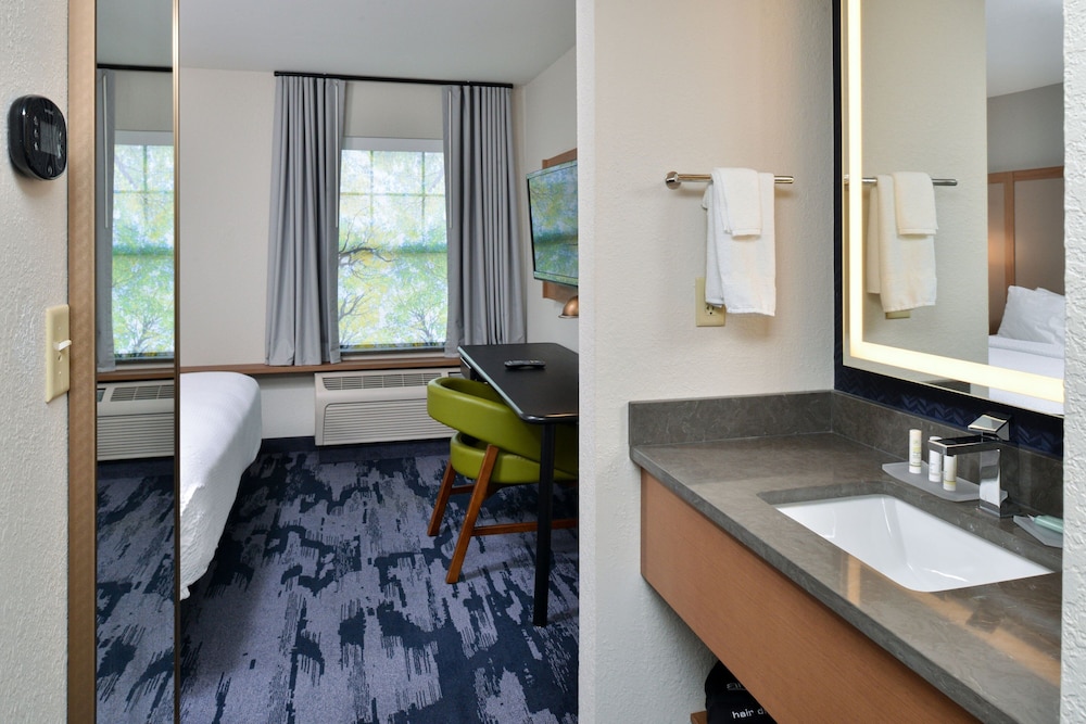 Fairfield Inn Suites By Marriott Goshen Middletown 48/48