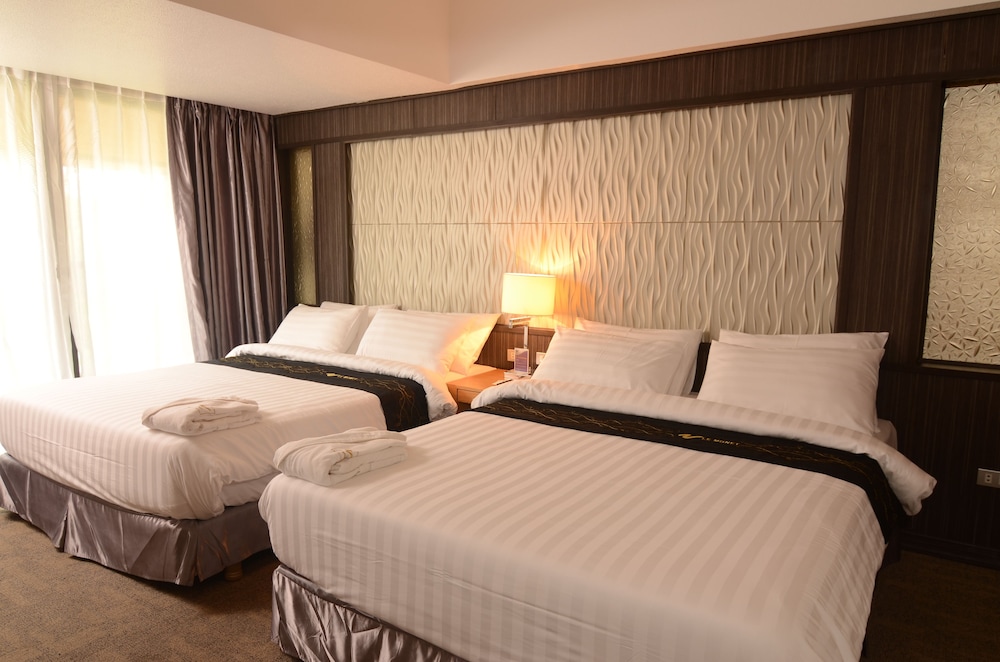 Le Monet Hotel 13/52