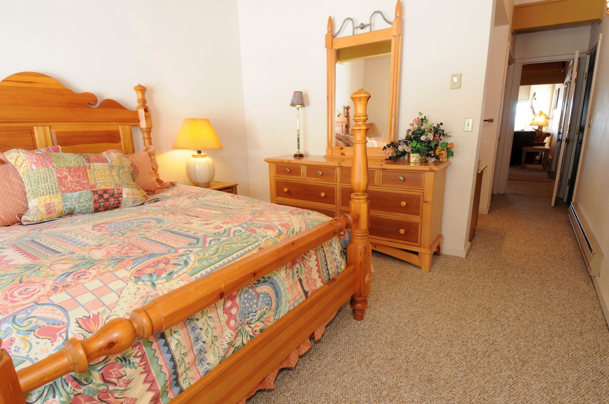 3 Bedrooms, Condo, King and Queen Bed
