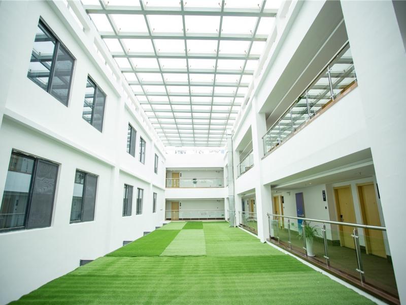 GreenTree Inn Wuxi Rongchuang Cultural Tourism City Nanquan Town Business Hotel in WUXI
