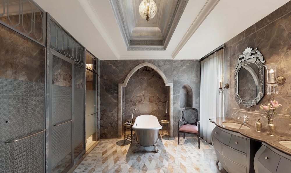 Maharani, Suite, King Bed, Private Pool 4/4
